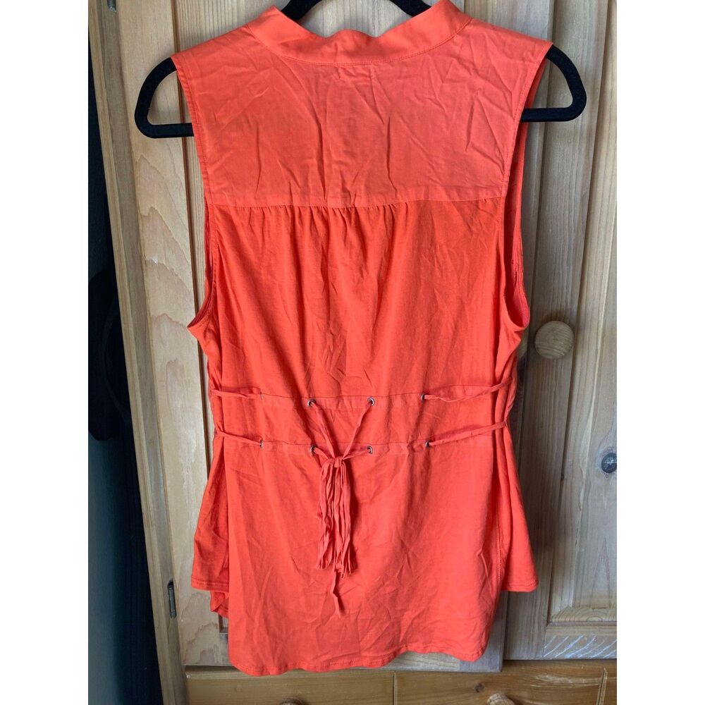 🧺Tiny by Anthropologie | 100% Cotton Eyelet Embroidered Side Tie Tank | Medium - Picture 4 of 7